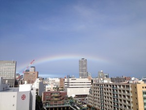 台風26号と虹
